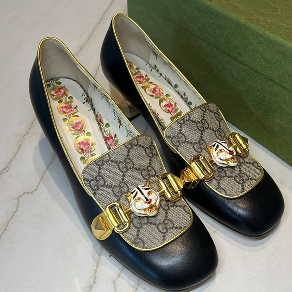 Gucci with Leather GG Supreme Embellished Mid-Heel Loafer Pump (Size 40) - Picture 3 of 13